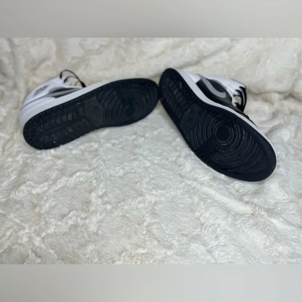 Nike Air Jordan 1‎ Mid White Shadow size 12